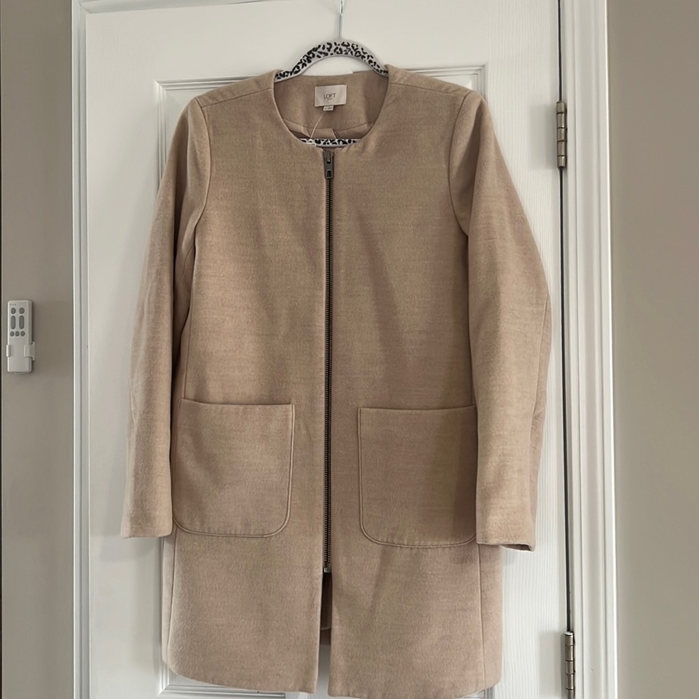 The Loft Outlet 3/4 length tan coat. NWT